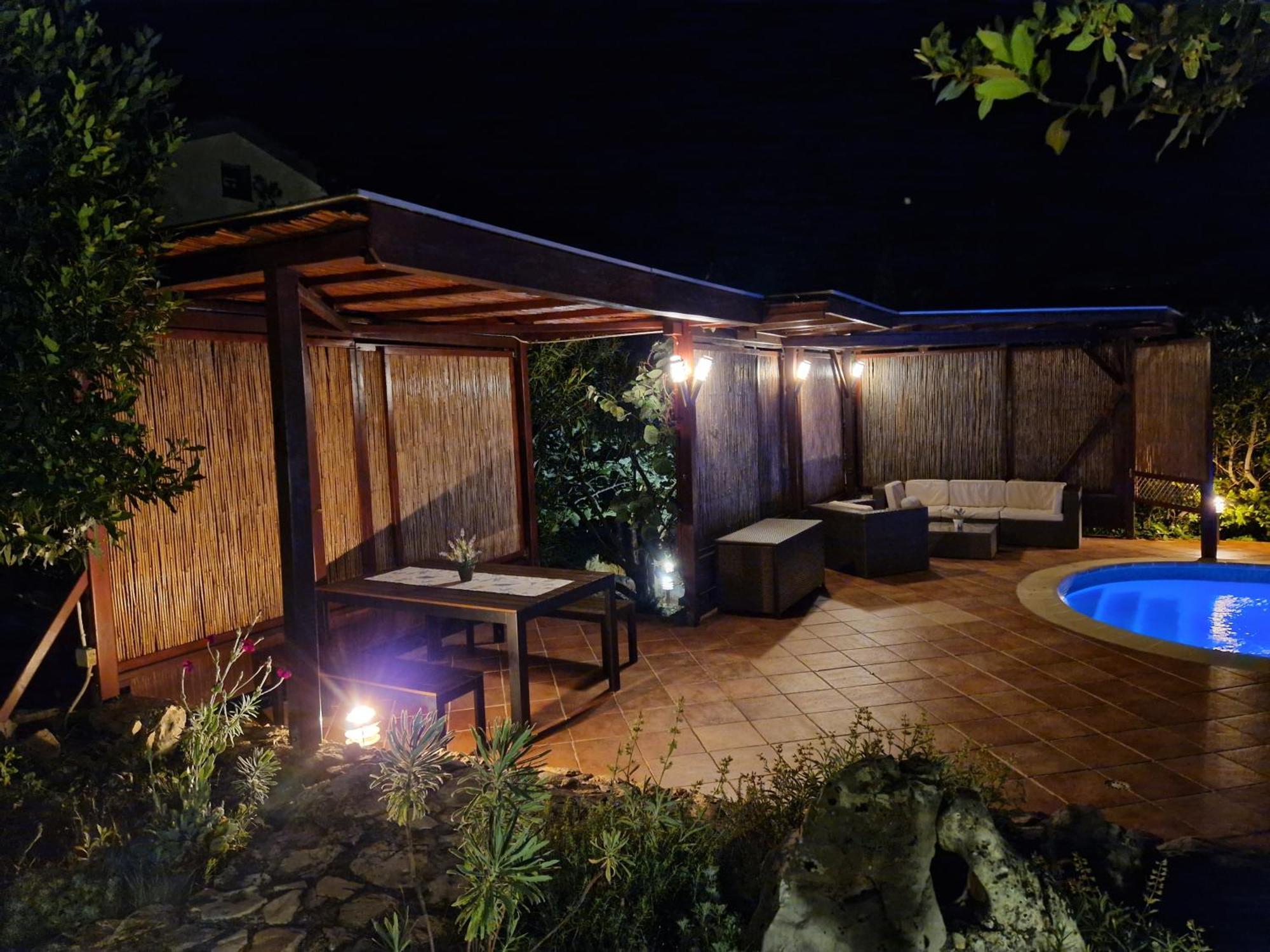 Apartments Villa Temer Pinezići Kültér fotó