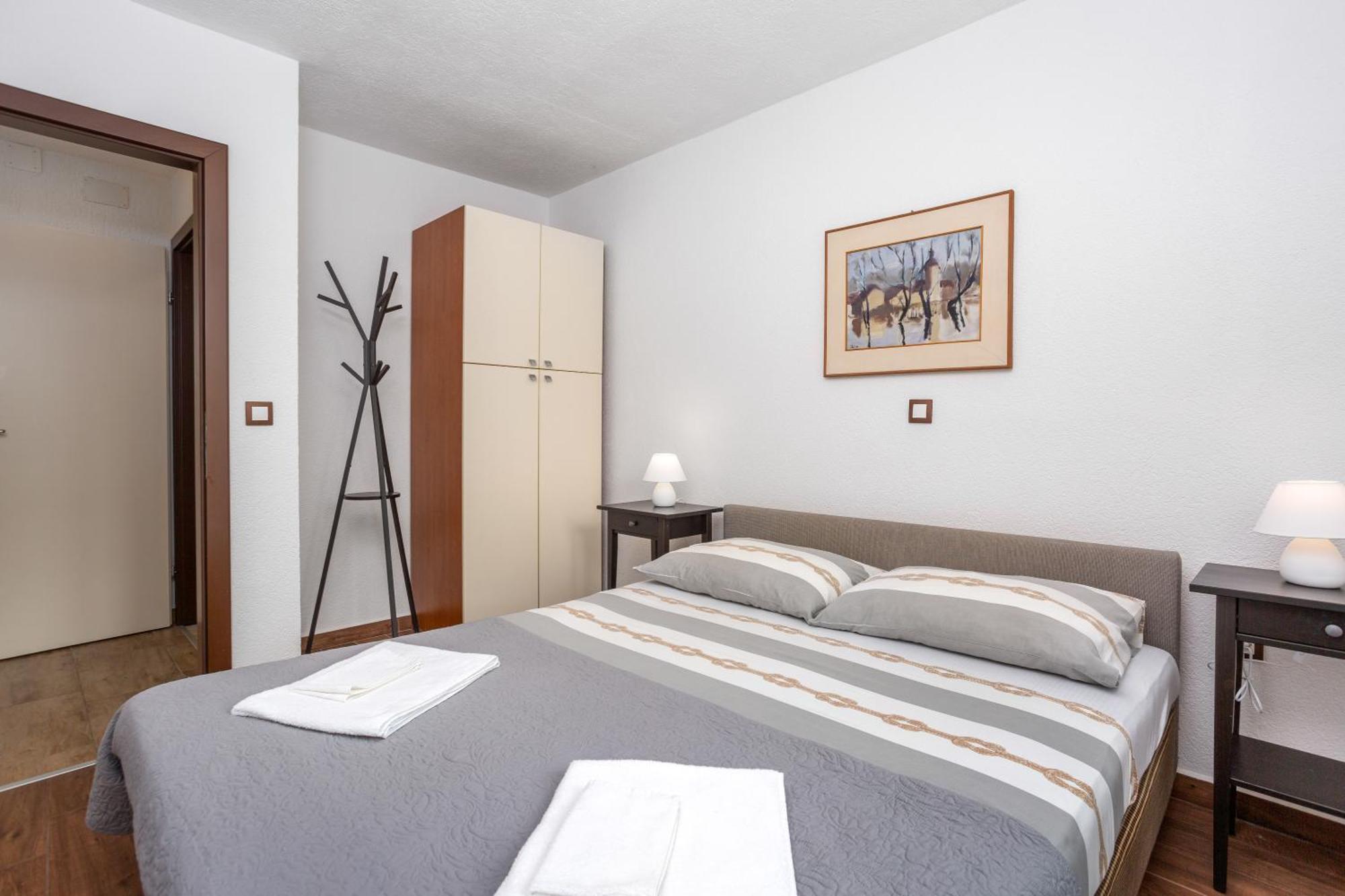 Apartments Villa Temer Pinezići Kültér fotó