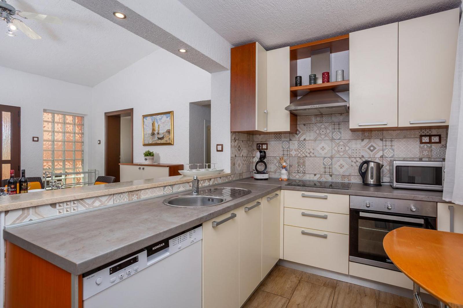 Apartments Villa Temer Pinezići Kültér fotó