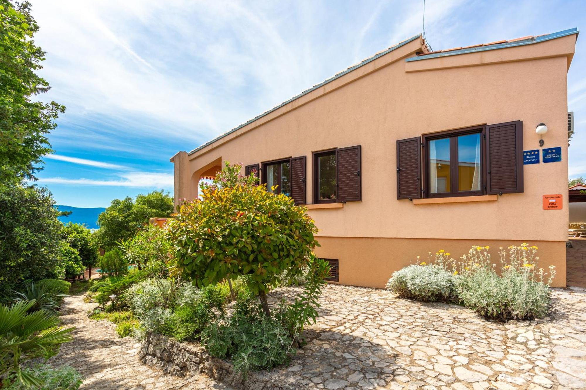 Apartments Villa Temer Pinezići Kültér fotó