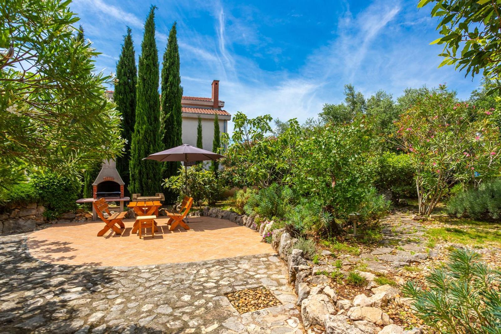 Apartments Villa Temer Pinezići Kültér fotó